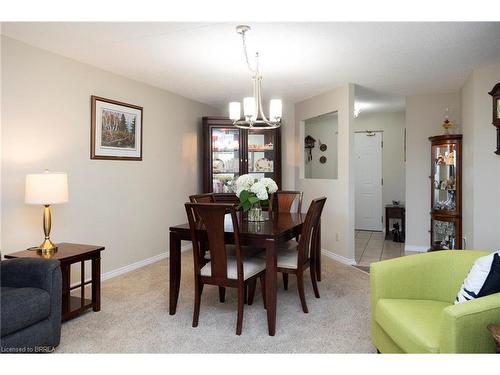 506-11 Mill Pond Court, Simcoe, ON - Indoor Photo Showing Dining Room