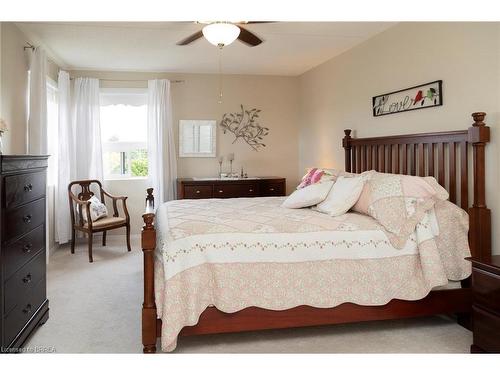 506-11 Mill Pond Court, Simcoe, ON - Indoor Photo Showing Bedroom