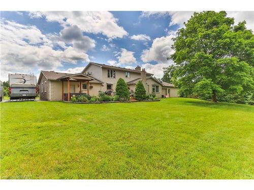 59 Highland Drive, Brantford, ON - Outdoor