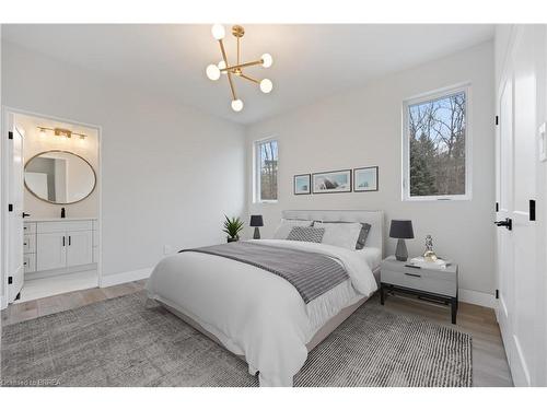 16-5 John Pound Road, Tillsonburg, ON - Indoor Photo Showing Bedroom