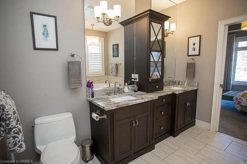 6-158 Willow Street, Paris, ON - Indoor Photo Showing Bathroom