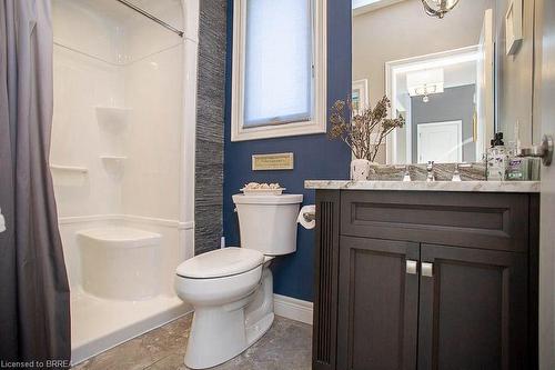 6-158 Willow Street, Paris, ON - Indoor Photo Showing Bathroom