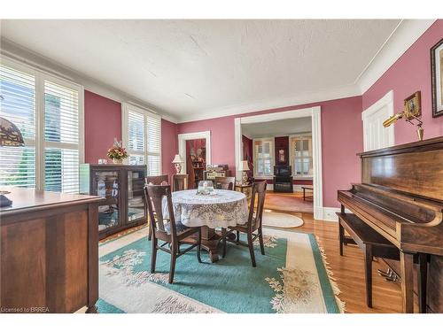 13 Philip Street, Brantford, ON - Indoor Photo Showing Dining Room