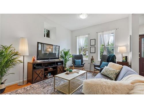 166 Hess Street N, Hamilton, ON - Indoor Photo Showing Living Room