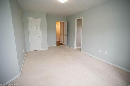 26 Hoodless Court, Brantford, ON - Indoor Photo Showing Other Room