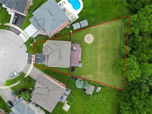 26 Hoodless Court, Brantford, ON - Outdoor With View