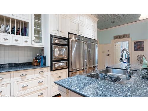 61 King Street N, Oakland, ON - Indoor Photo Showing Kitchen With Double Sink