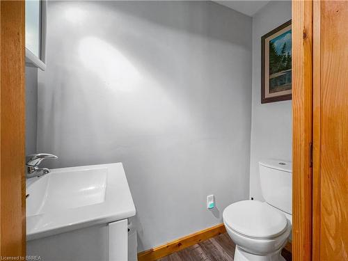 31 Fowke Lake Road, Lount, ON - Indoor Photo Showing Bathroom