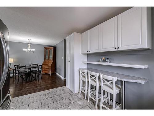 577 Grey Street, Brantford, ON - Indoor Photo Showing Dining Room