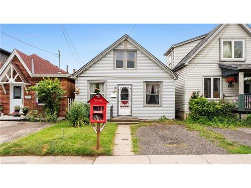 125 Campbell Avenue, Hamilton, ON - Outdoor With Facade