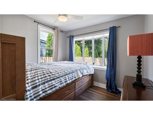 183 Blue Water Parkway, Selkirk, ON - Indoor Photo Showing Bedroom