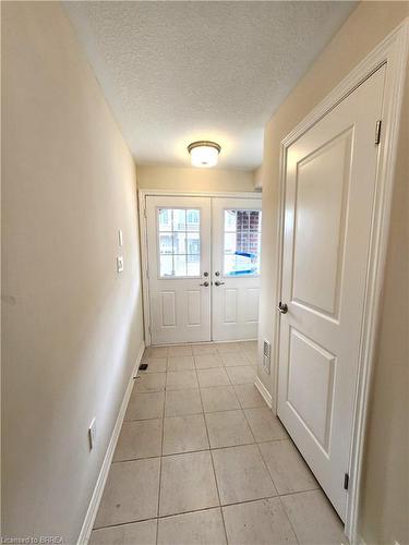 21-620 Colborne Street W, Brantford, ON - Indoor Photo Showing Other Room