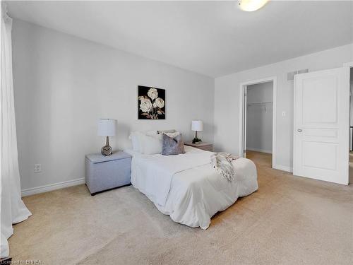 58 Myers Lane, Hamilton, ON - Indoor Photo Showing Bedroom