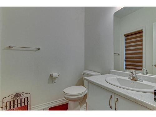 76 Scenic Ridge Gate, Paris, ON - Indoor Photo Showing Bathroom