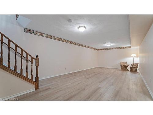 23-570 West Street, Brantford, ON - Indoor Photo Showing Kitchen With Double Sink