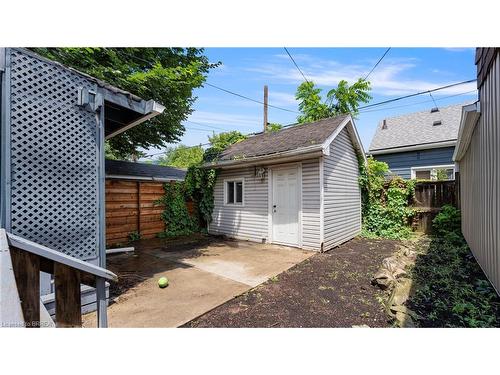 33 Highland Avenue, Hamilton, ON - Outdoor With Deck Patio Veranda With Exterior