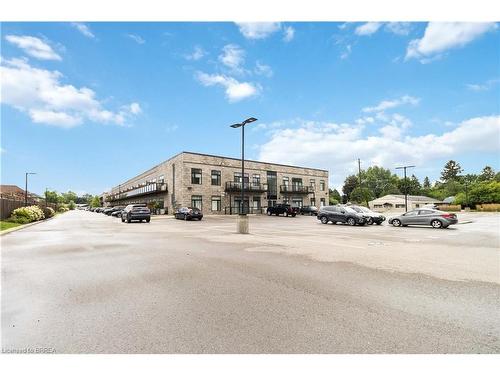 115-85 Morrell Street, Brantford, ON - Outdoor