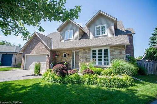 15 Pinto Court, Brantford, ON - Outdoor With Facade