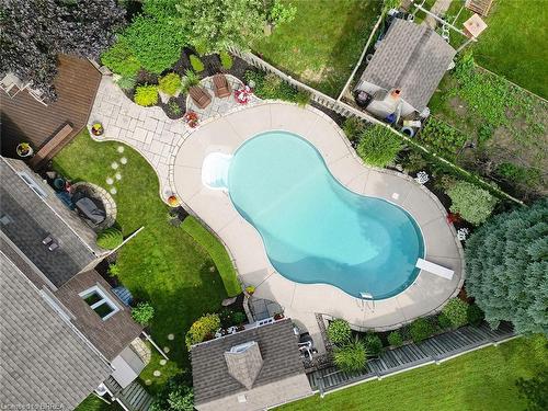 15 Pinto Court, Brantford, ON - Outdoor With In Ground Pool