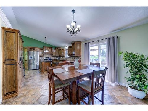 11370 Culloden Road, Aylmer, ON - Indoor Photo Showing Dining Room