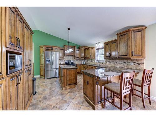 11370 Culloden Road, Aylmer, ON - Indoor Photo Showing Kitchen