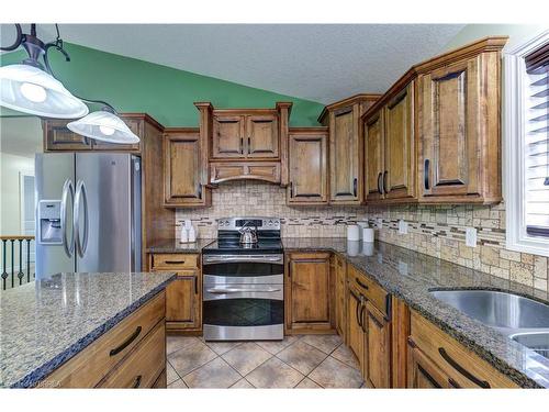 11370 Culloden Road, Aylmer, ON - Indoor Photo Showing Kitchen With Stainless Steel Kitchen