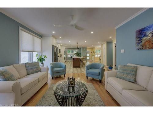 28 Blackfriar Lane, Brantford, ON - Indoor Photo Showing Living Room With Fireplace