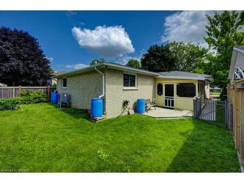 28 Blackfriar Lane, Brantford, ON - Outdoor With Backyard With Exterior