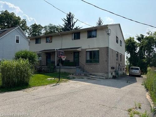 16-18 Puleston Street, Brantford, ON 