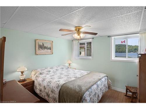 391 Pine Drive, Bancroft, ON - Indoor Photo Showing Bedroom