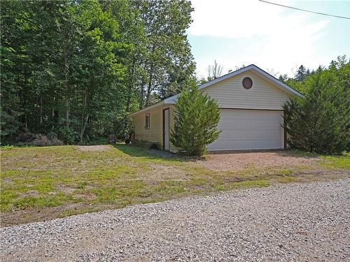 391 Pine Drive, Bancroft, ON - Outdoor