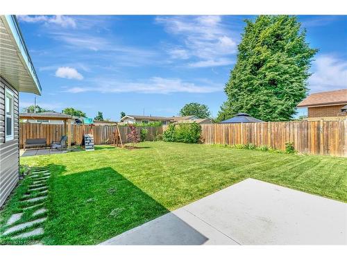 157 Fielding Crescent, Hamilton, ON - Outdoor With Backyard