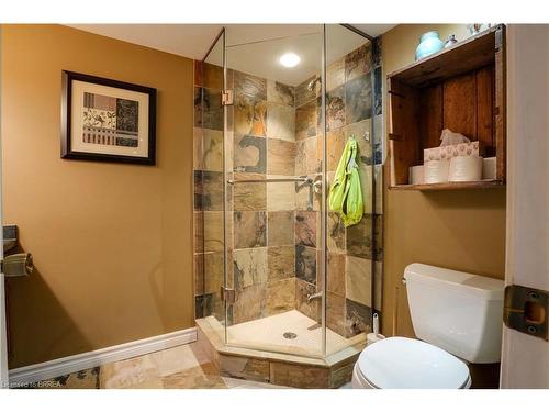 36 Varley Crescent, Brantford, ON - Indoor Photo Showing Bathroom