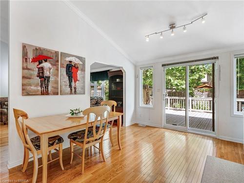 4129 Pincay Oaks Lane, Burlington, ON - Indoor Photo Showing Dining Room