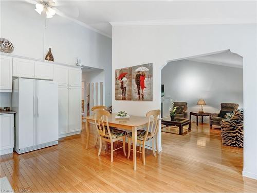 4129 Pincay Oaks Lane, Burlington, ON - Indoor Photo Showing Dining Room