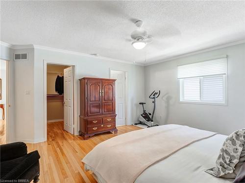 4129 Pincay Oaks Lane, Burlington, ON - Indoor Photo Showing Bedroom