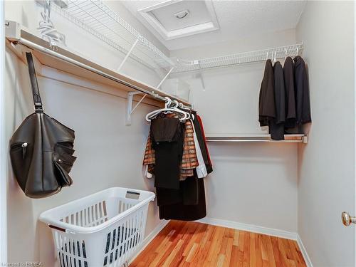 4129 Pincay Oaks Lane, Burlington, ON - Indoor With Storage