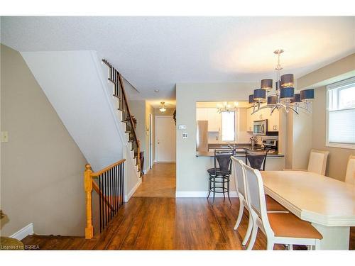 1370 Treeland Street, Burlington, ON - Indoor Photo Showing Dining Room