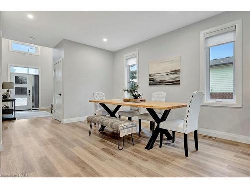 154930 15Th Line, Thamesford, ON - Indoor Photo Showing Dining Room