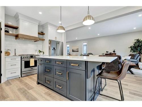 154930 15Th Line, Thamesford, ON - Indoor Photo Showing Kitchen With Upgraded Kitchen