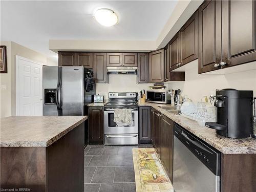 106-20 Mcconkey Crescent, Brantford, ON - Indoor Photo Showing Kitchen