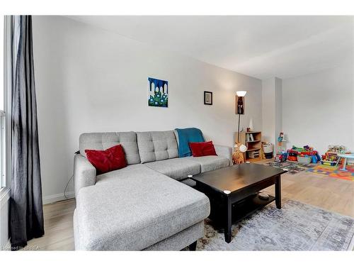 A-17 Raleigh Street, Brantford, ON - Indoor Photo Showing Living Room