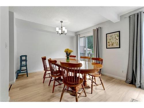 A-17 Raleigh Street, Brantford, ON - Indoor Photo Showing Dining Room