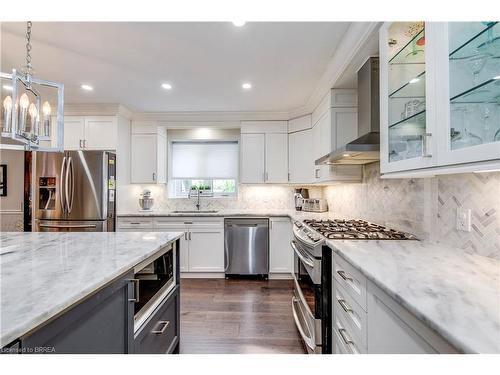 206 Fiddler'S Green Road, Ancaster, ON - Indoor Photo Showing Kitchen With Upgraded Kitchen