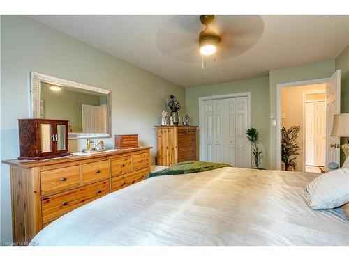 28 Richter Street, Brantford, ON - Indoor Photo Showing Bedroom