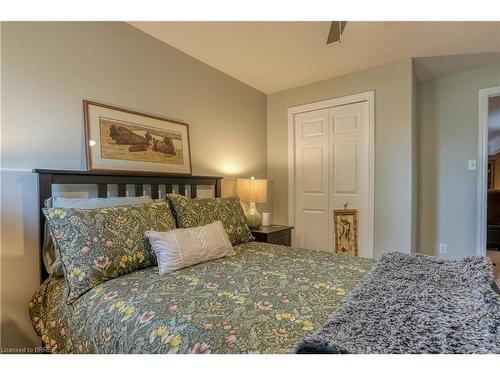 28 Richter Street, Brantford, ON - Indoor Photo Showing Bedroom