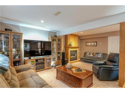 28 Richter Street, Brantford, ON - Indoor Photo Showing Living Room With Fireplace