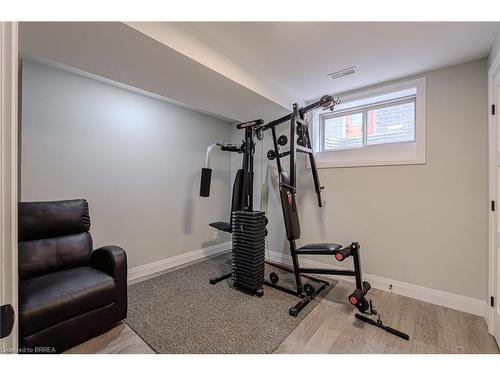 228 Oak Street, Simcoe, ON - Indoor Photo Showing Gym Room