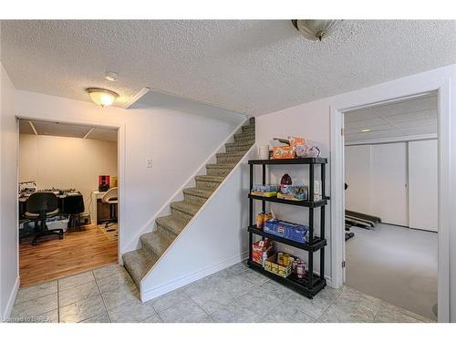 7128 Mcgill Street, Niagara Falls, ON - Indoor Photo Showing Other Room