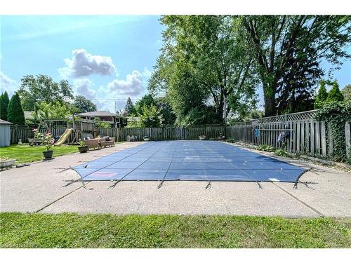 7128 Mcgill Street, Niagara Falls, ON - Outdoor With Backyard